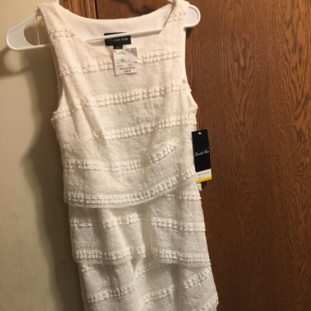 Women party /casual or formal or sun dress size 4